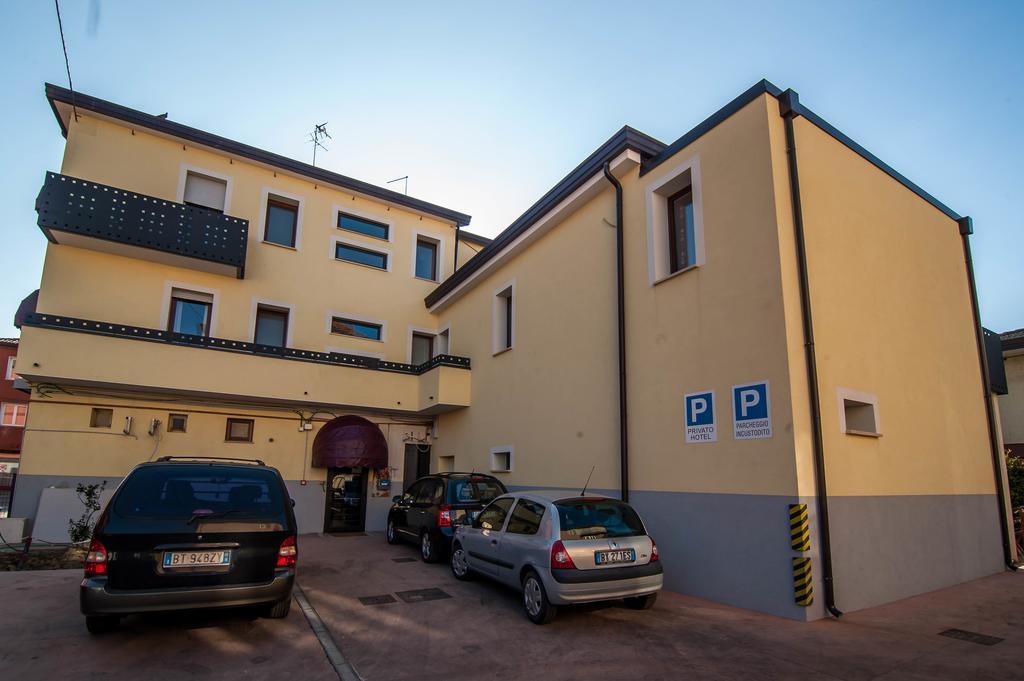 Al Piccolo Hotel Mestre Exterior photo